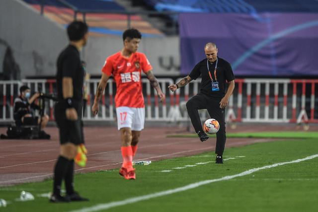 阿森纳防线告急，莫斯克拉或成欧冠决赛奇兵